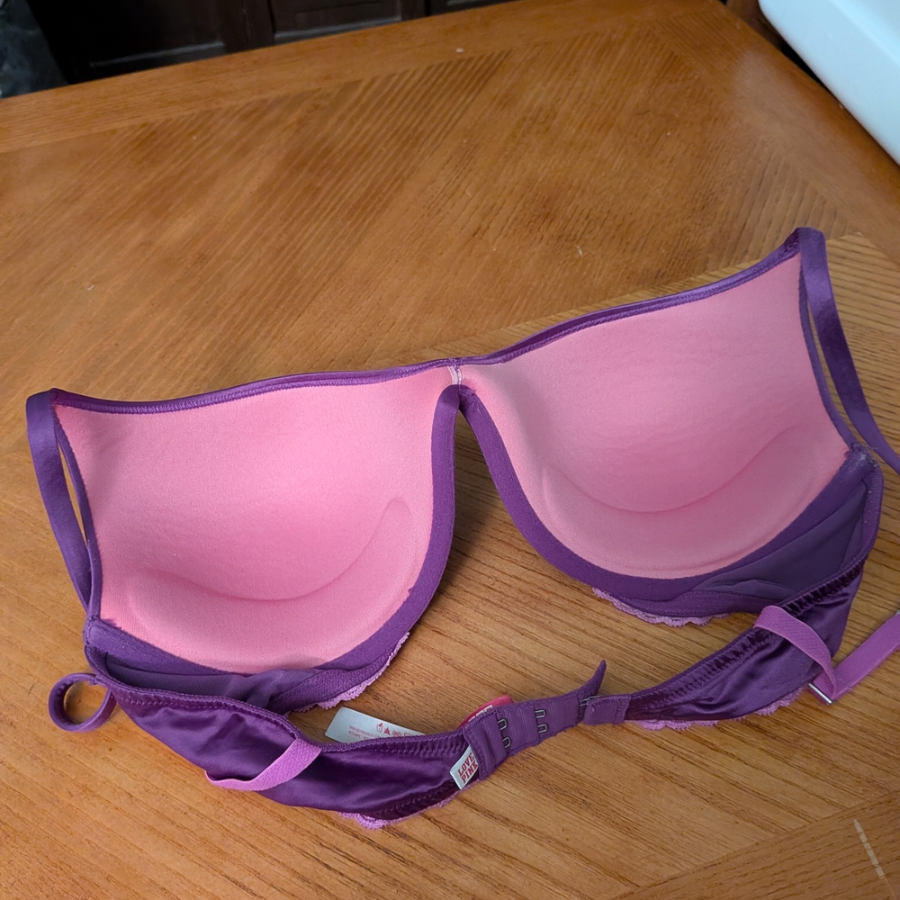 36D Victoria's Secret & Cacique Red, Mint, and Purple Bra Bundle - Picture 12 of 16